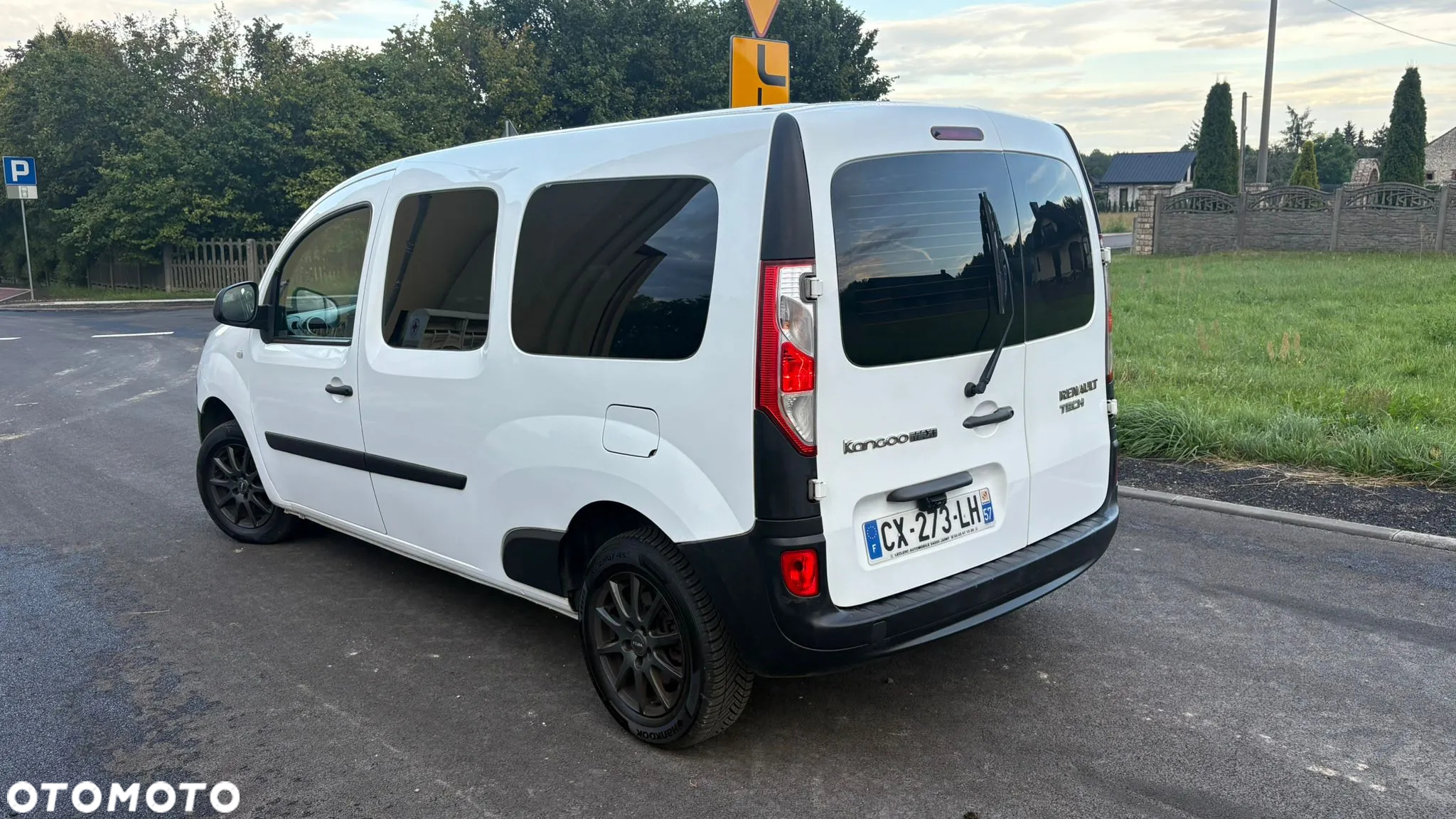 Renault Kangoo ENERGY dCi 90 FAP Start & Stop Expression - 8