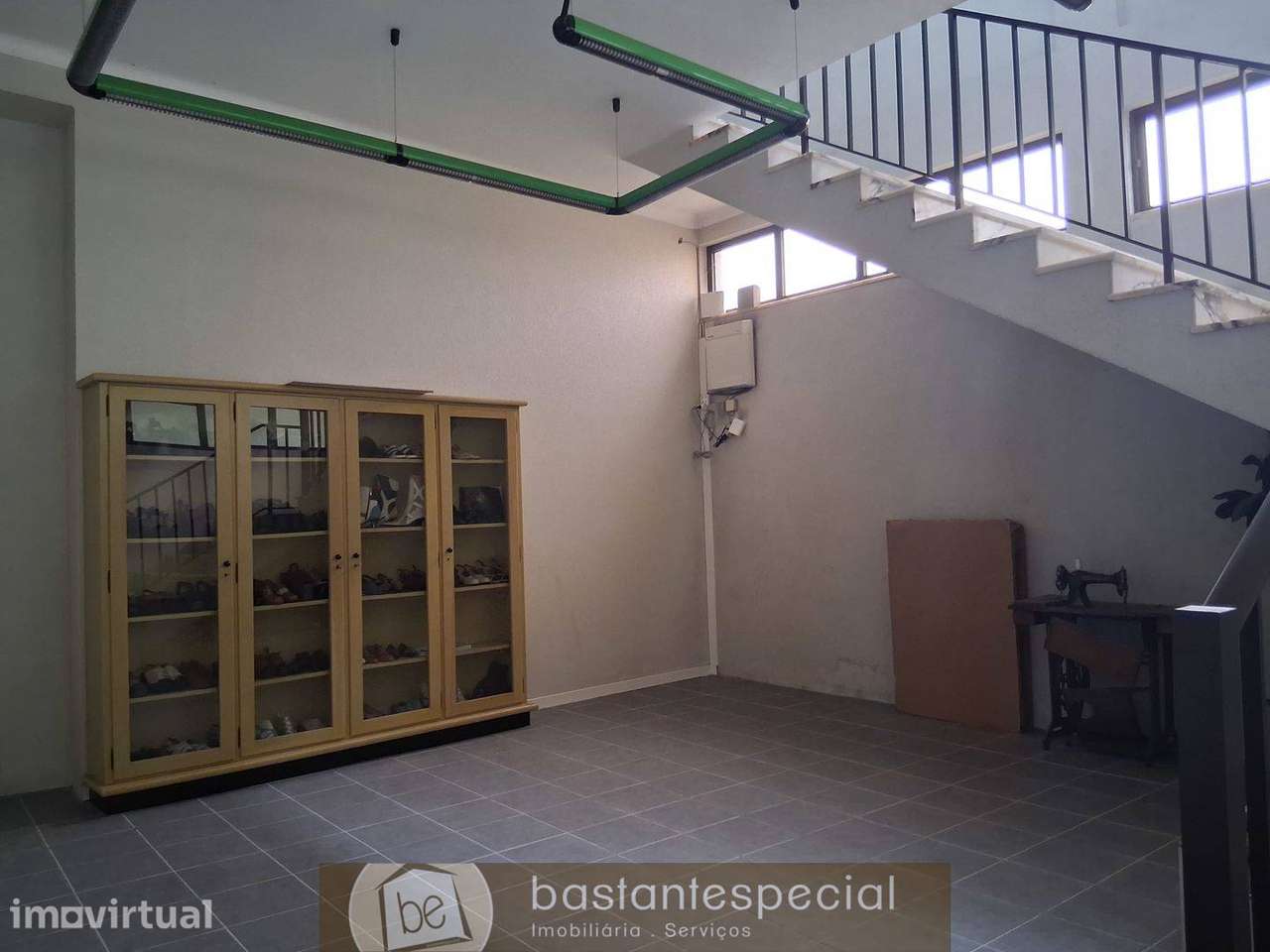 Pavilhão/Armazém - Grande imagem: 2/20