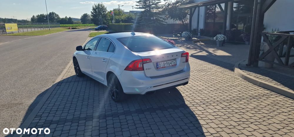 Volvo S60 - 6