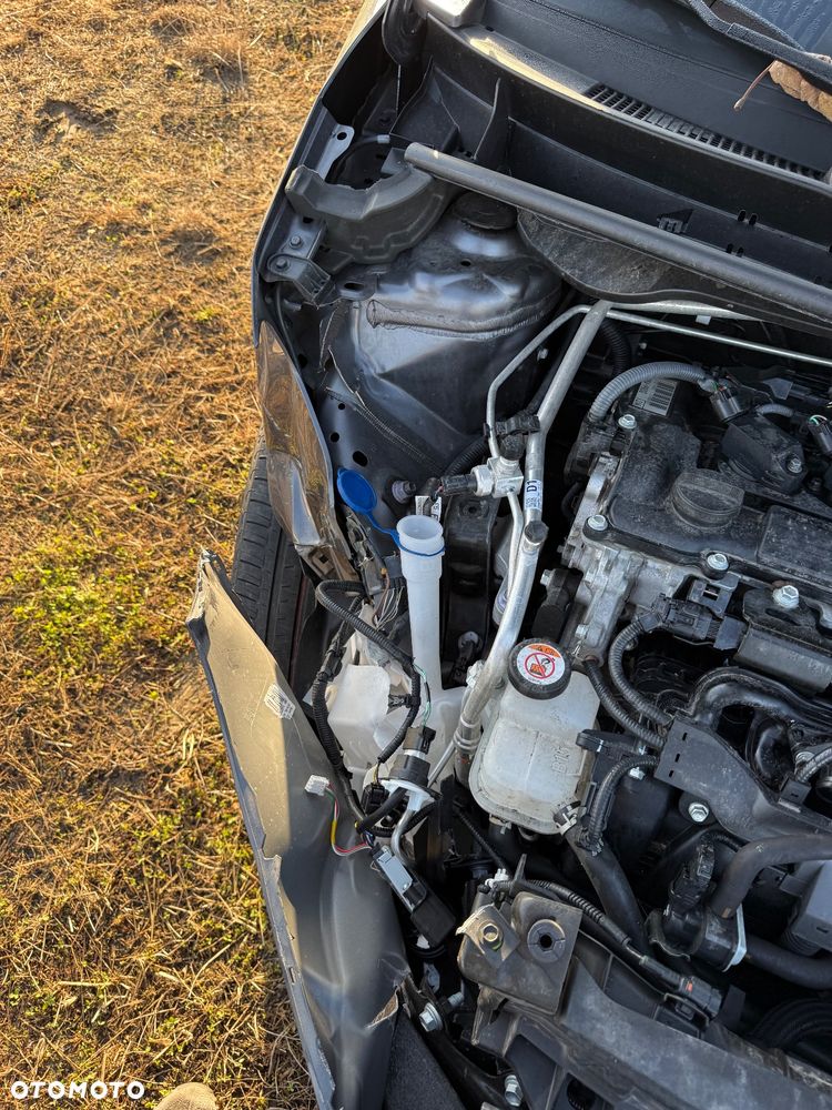 Toyota Yaris Hybrid 1.5 Active - 16