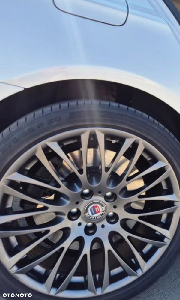 BMW Seria 7 750i xDrive - 8