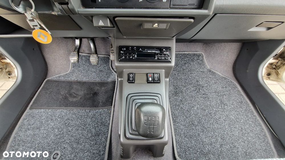 Renault 5 - 19