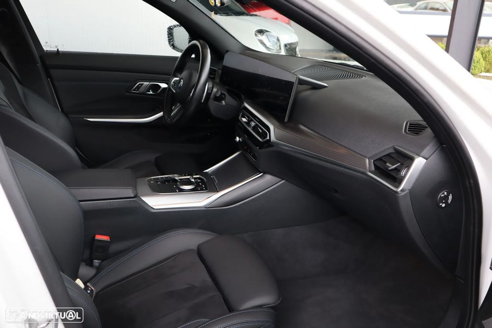 BMW 330 e Pack Desportivo M Auto - 14