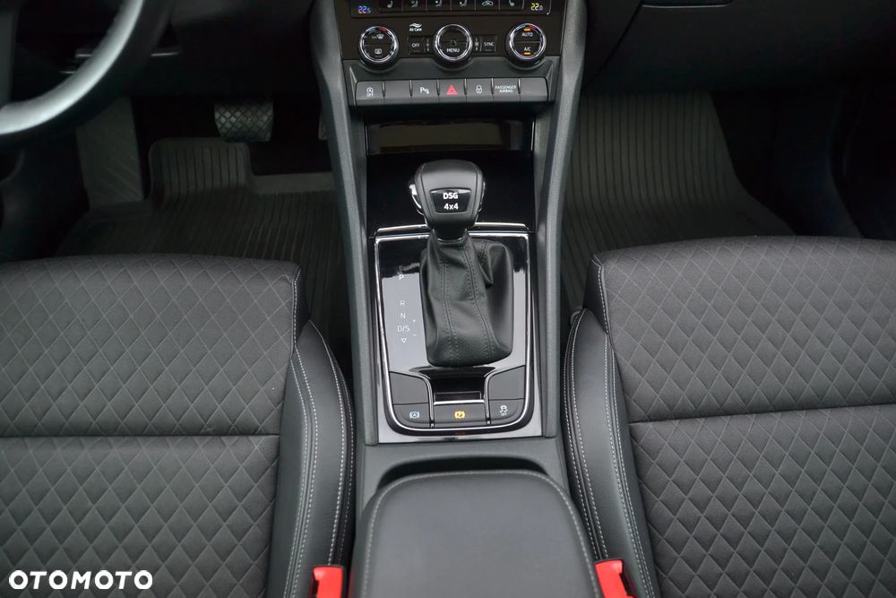 Skoda Karoq 2.0 TDI SCR 4x4 Style DSG - 21