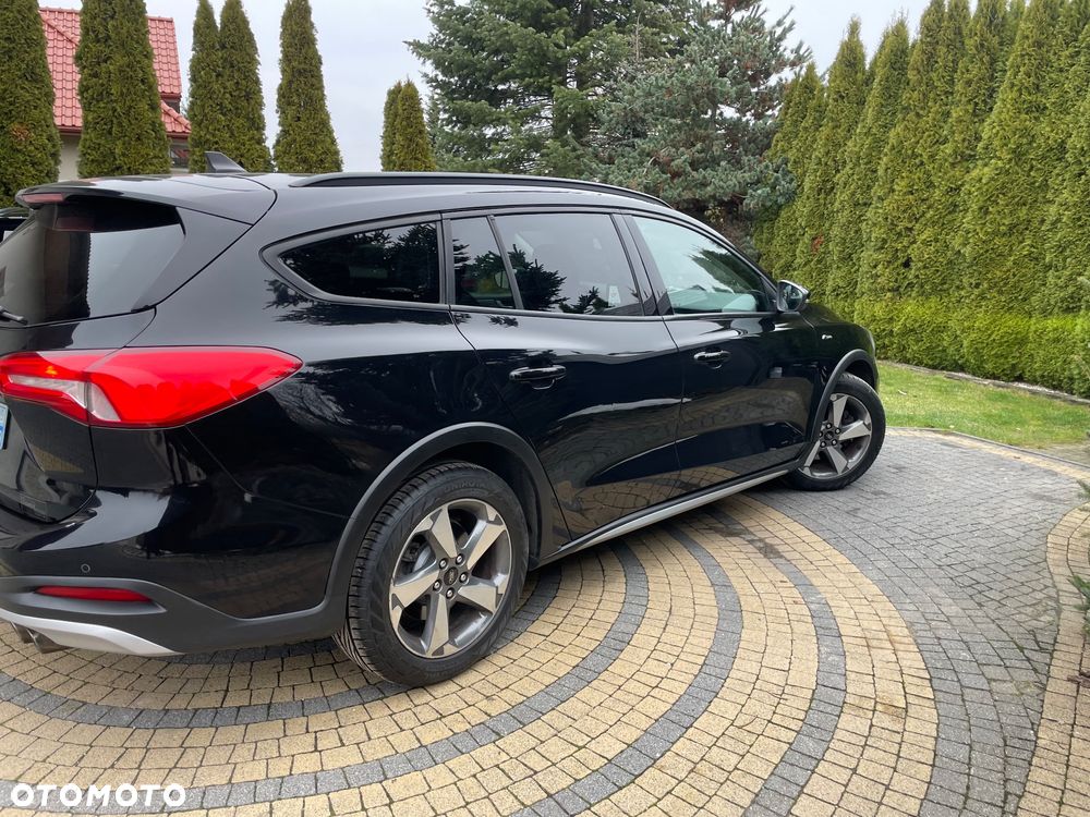 Ford Focus 1.5 TDCi SYNC Edition - 27