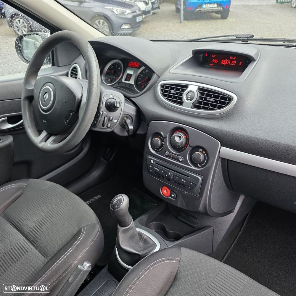 Renault Clio 1.5 dCi Dynamique S - 22