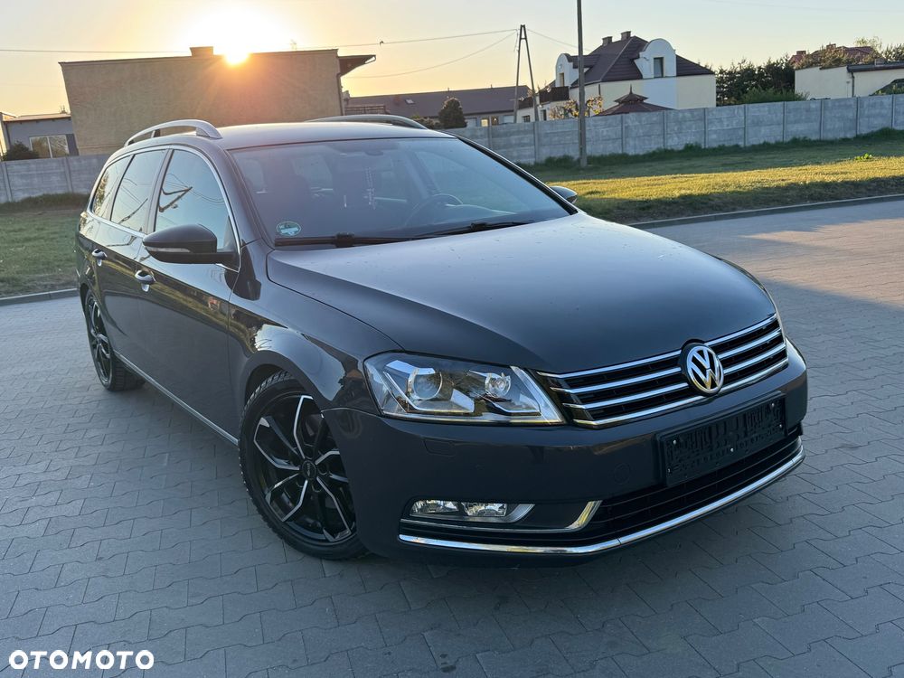Volkswagen Passat 2.0 TDI DPF Highline DSG - 1