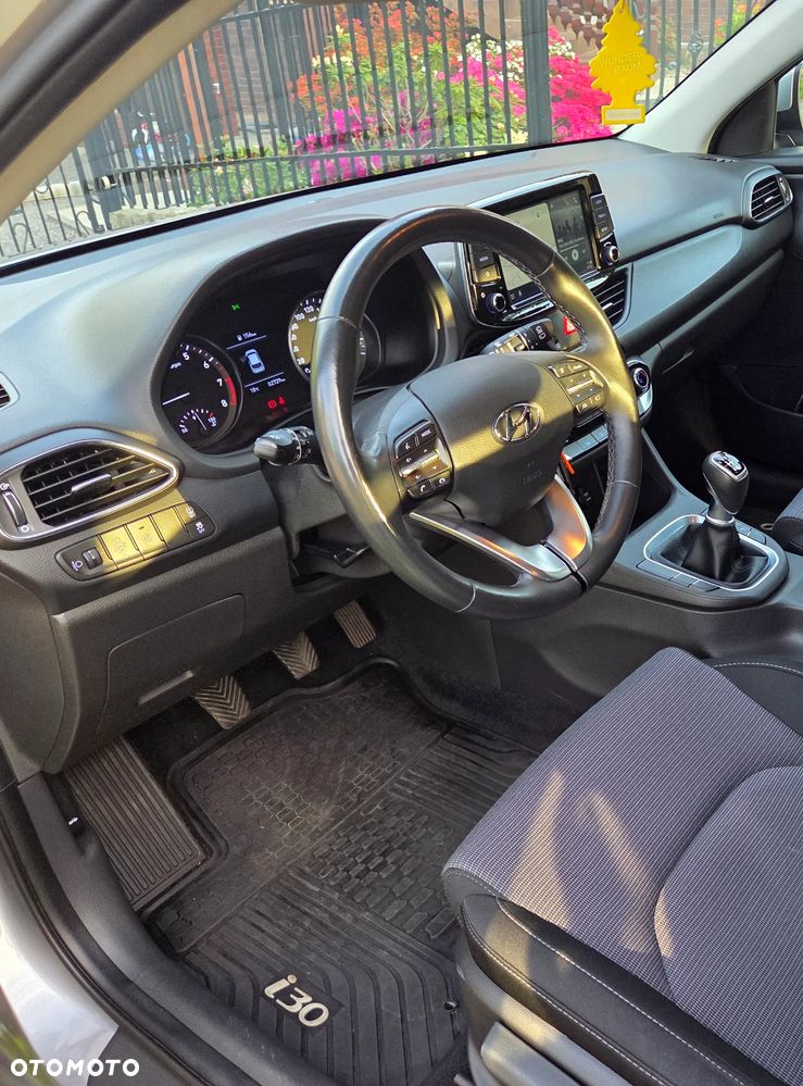 Hyundai i30 1.0 T-GDI Smart - 11