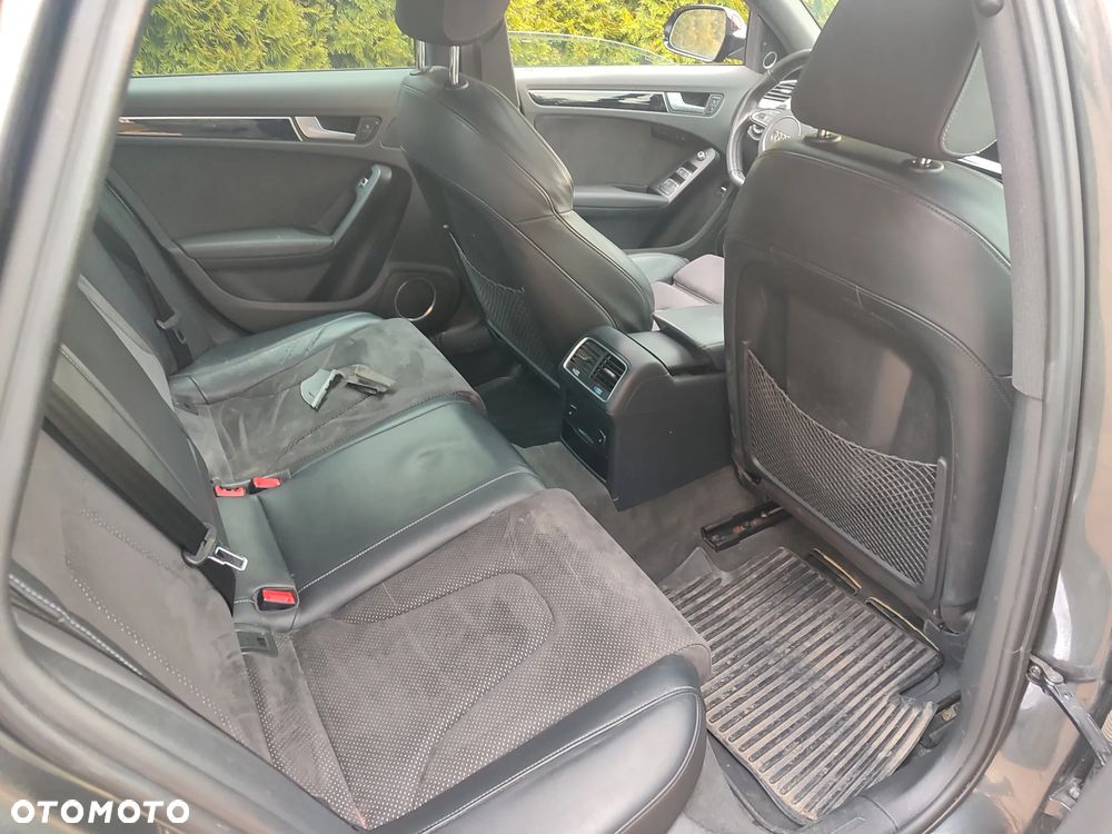 Audi A4 Limousine 2.0 TFSI quattro S tronic S line Sportpaket - 7