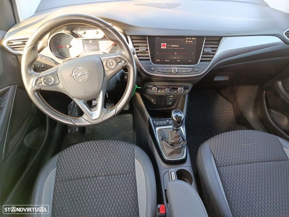 Opel Crossland X 1.2 T Innovation - 10