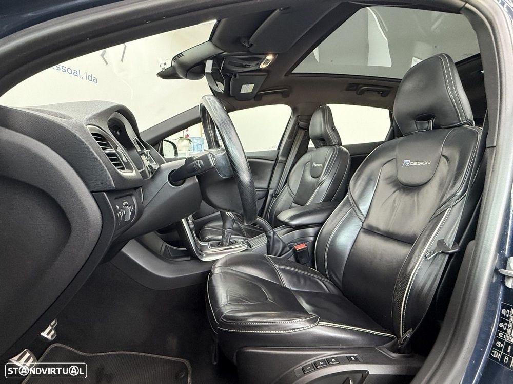 Volvo V40 1.6 D2 R-Design Momentum - 11