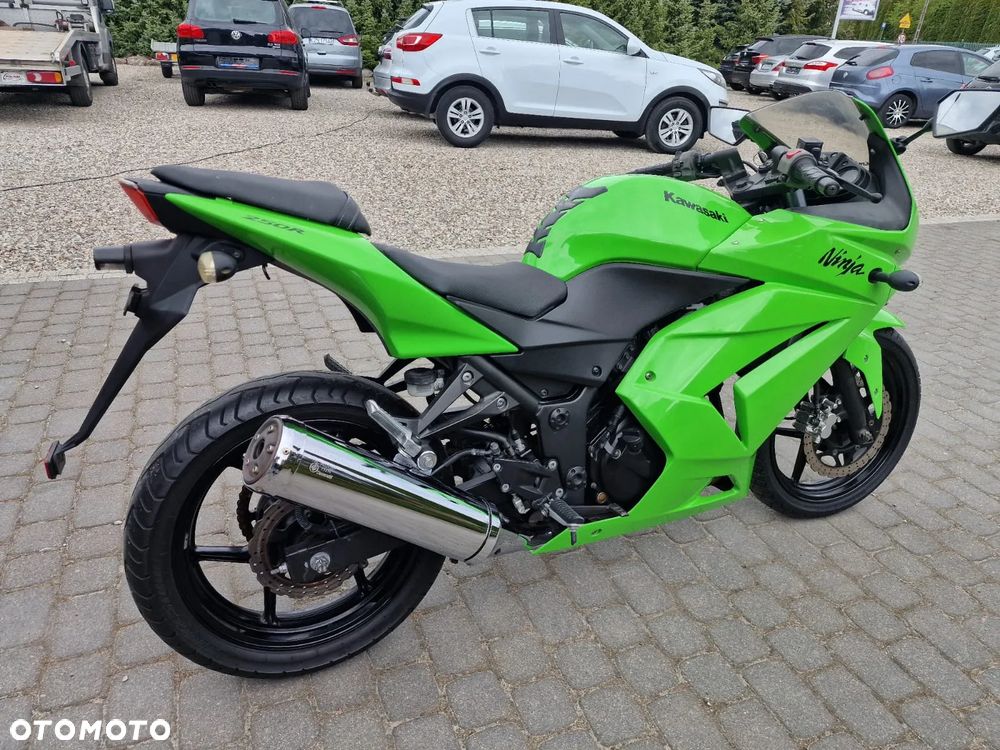 Kawasaki Ninja 250R - 6