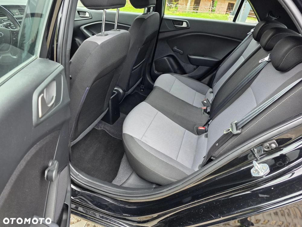 Hyundai i20 1.2 - 12