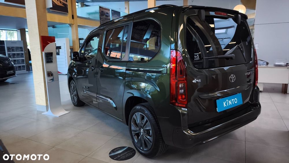 Toyota Proace City Verso 2026 photo 4