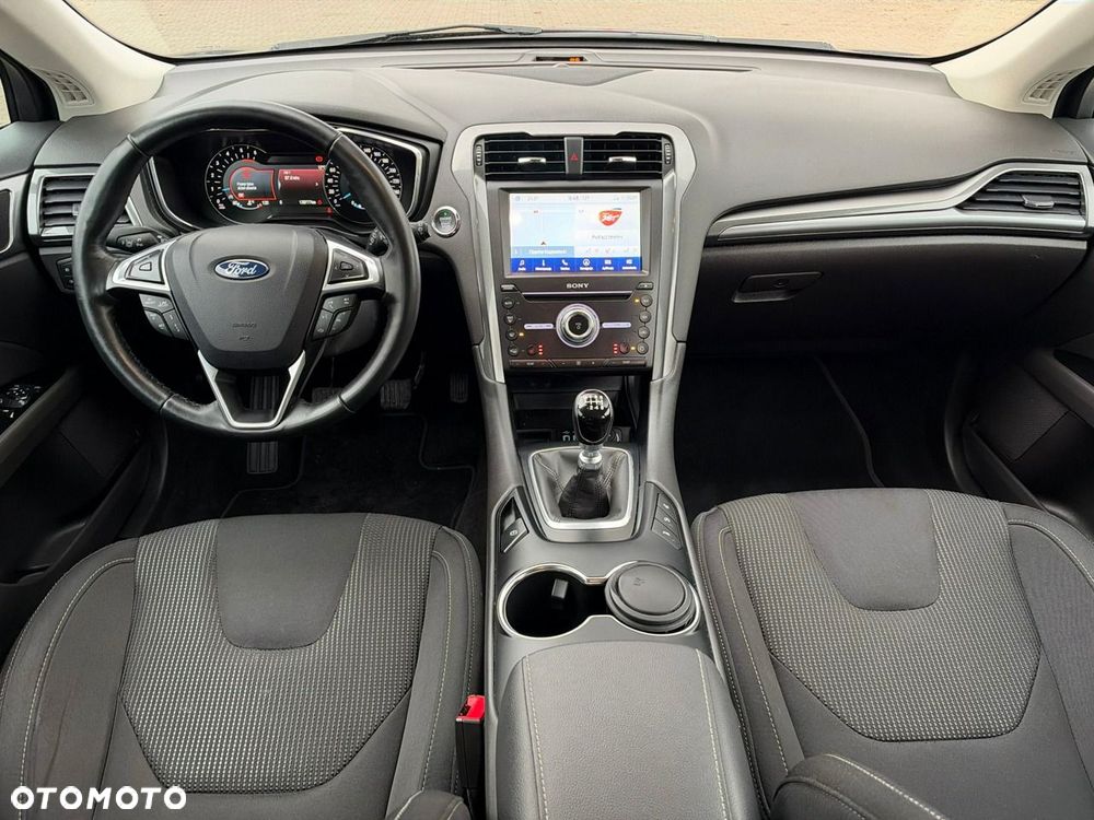 Ford Mondeo 2.0 EcoBlue Titanium - 22