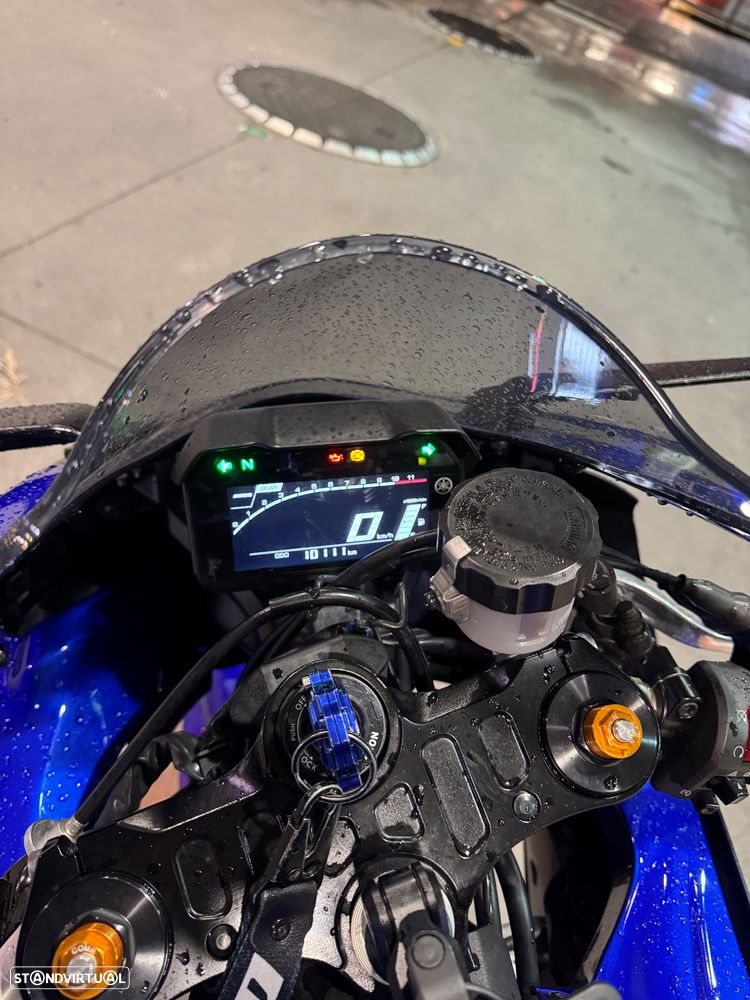 Yamaha YZF - 5