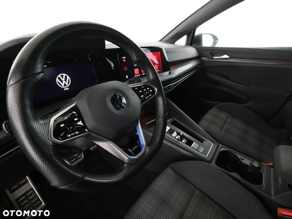 Volkswagen Golf - 15