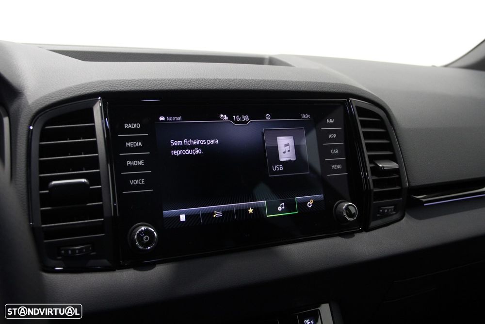 Skoda Karoq 1.0 TSI Sportline - 22