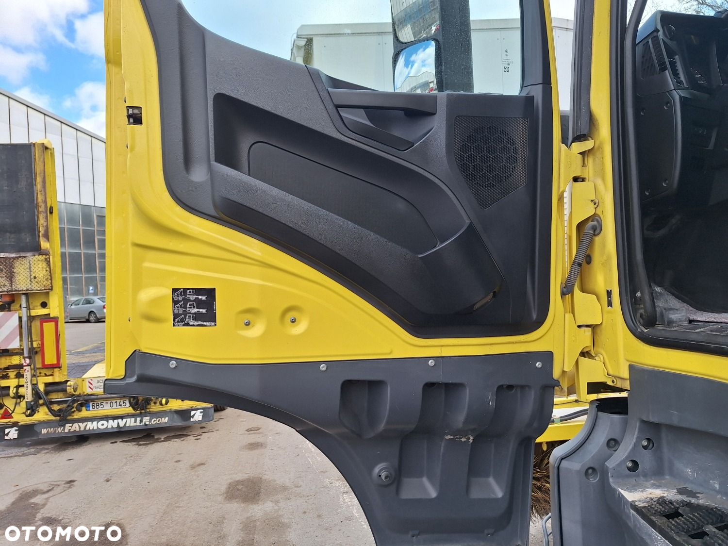 Versalift Arocs 3245 L 8X4 + Kobit - 12