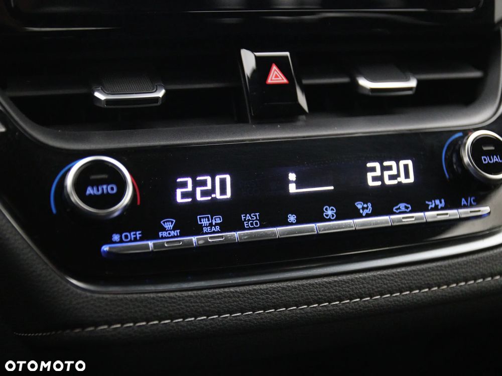 Toyota Corolla 1.8 Business Edition - 20