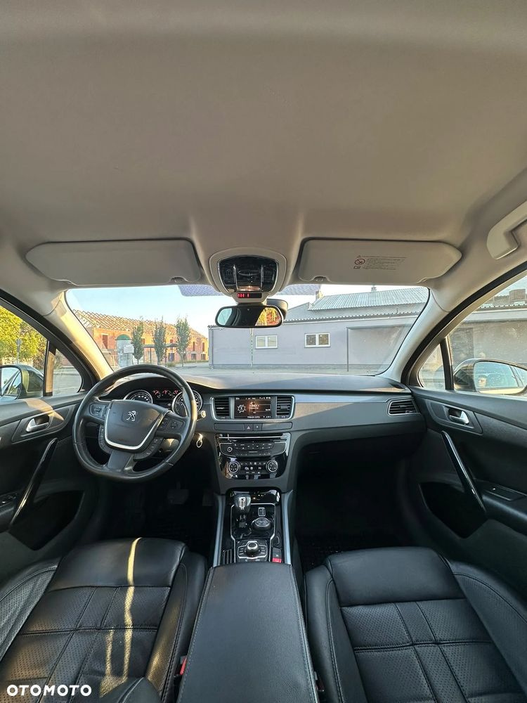 Peugeot 508 RXH 2.0 HDi HYbrid4 - 25