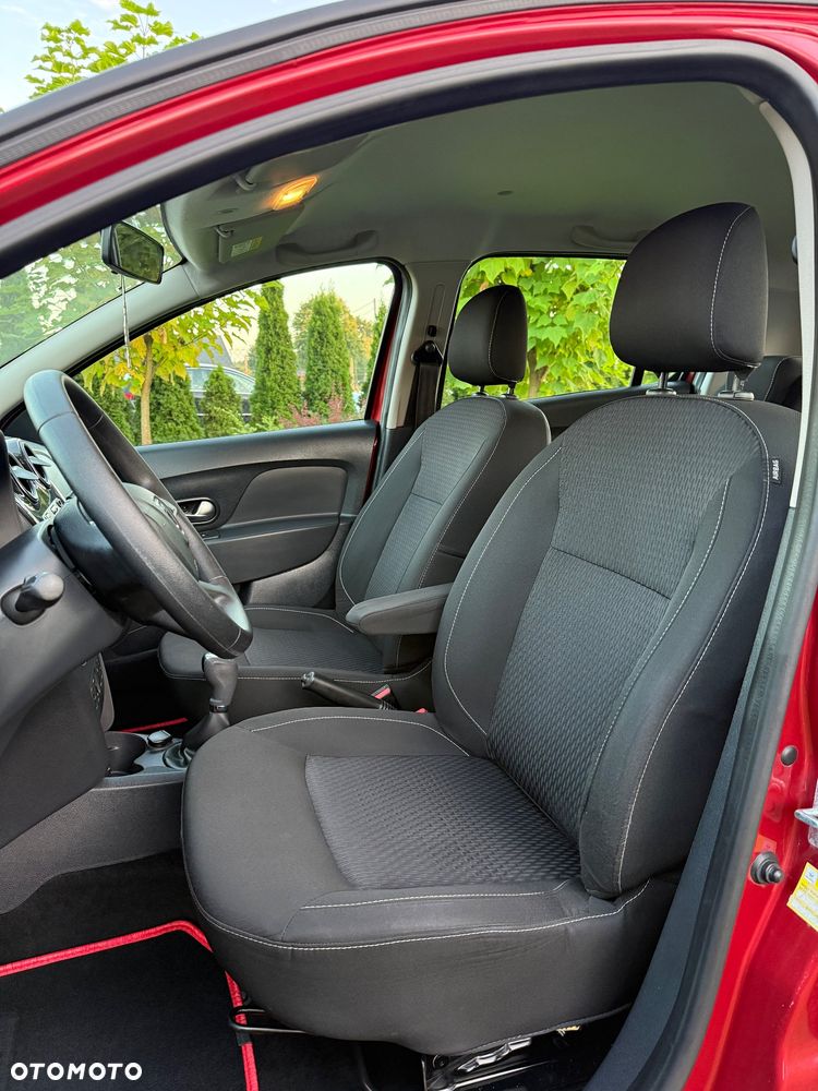 Dacia Sandero - 10