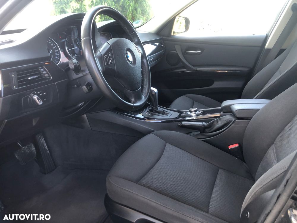 BMW Seria 3 320d DPF Aut. - 10