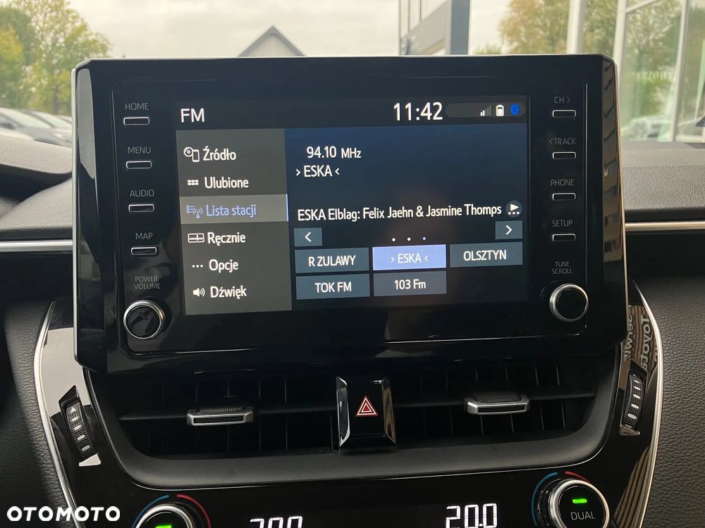 Toyota Corolla 1.6 Comfort - 23