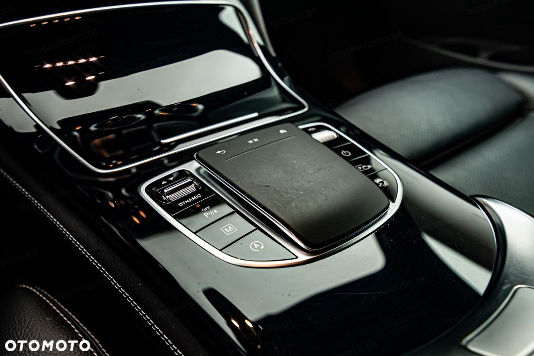 Mercedes-Benz GLC Coupe 220 d 4-Matic - 21