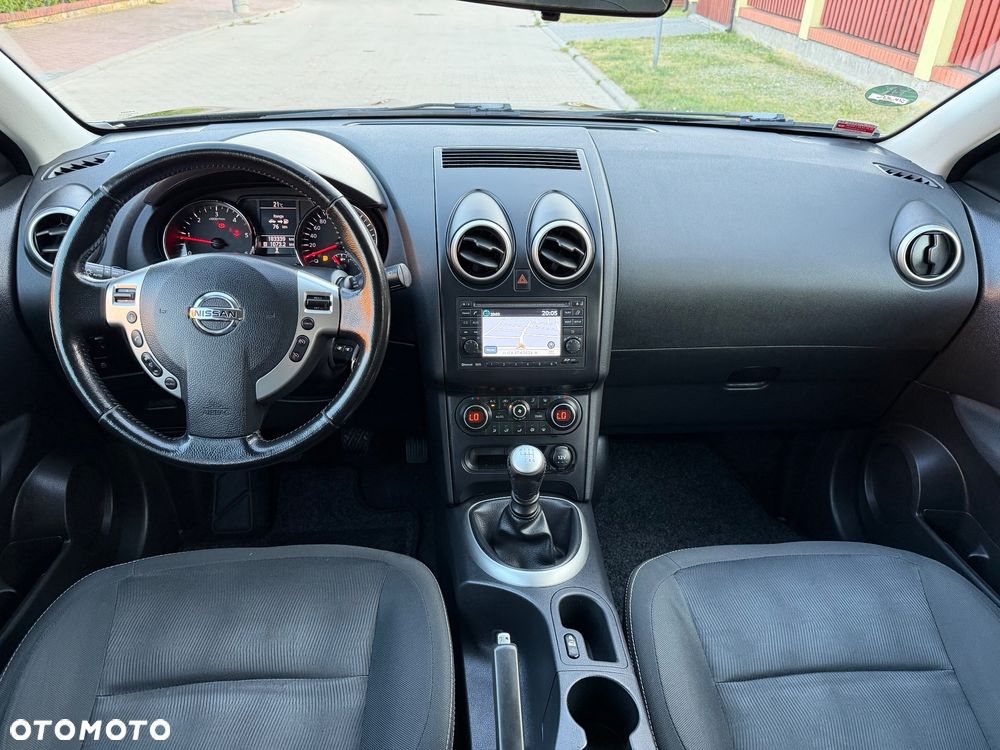 Nissan Qashqai 1.5 dCi TEKNA - 7
