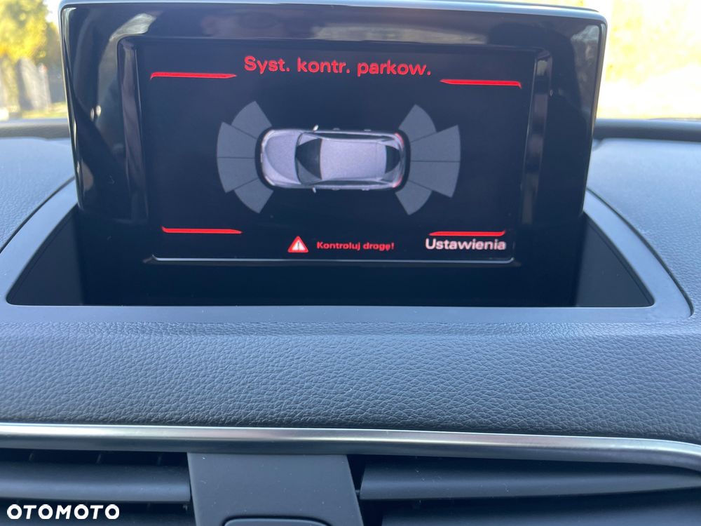 Audi Q3 2.0 TDI S tronic design - 31