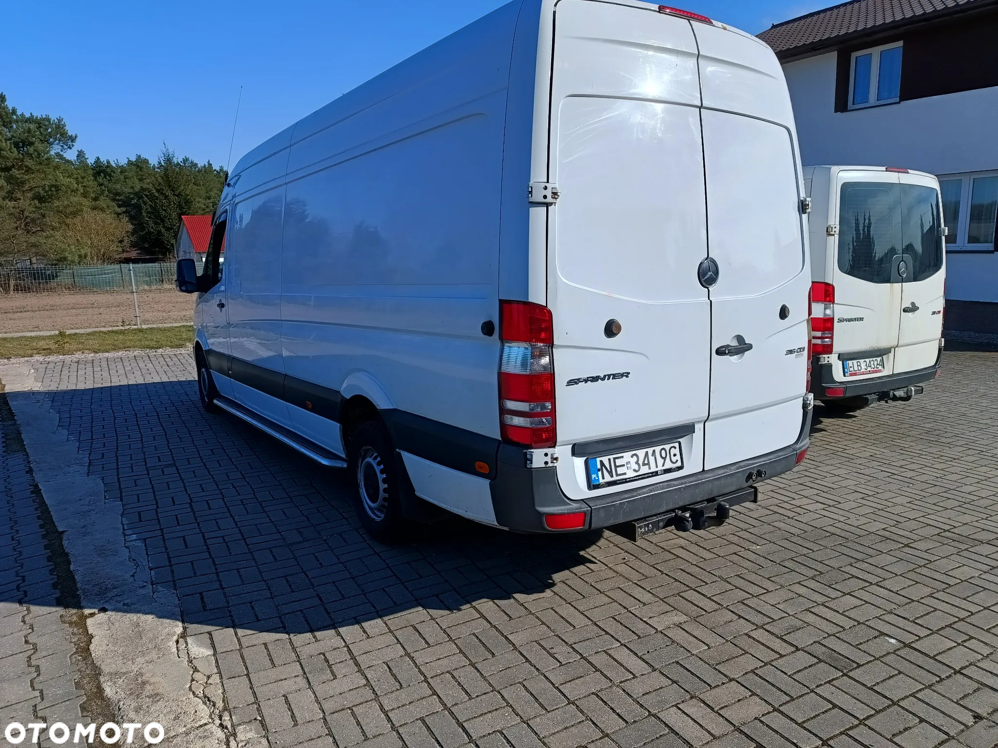 Mercedes-Benz Sprinter - 14