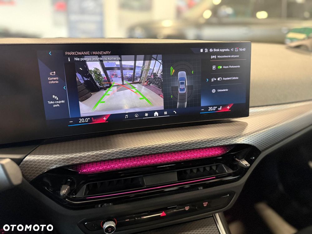 BMW Seria 3 318i M Sport - 26