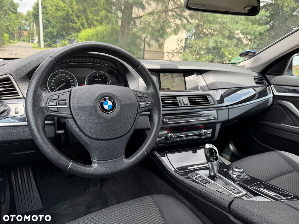 BMW Seria 5 530d Sport-Aut - 14