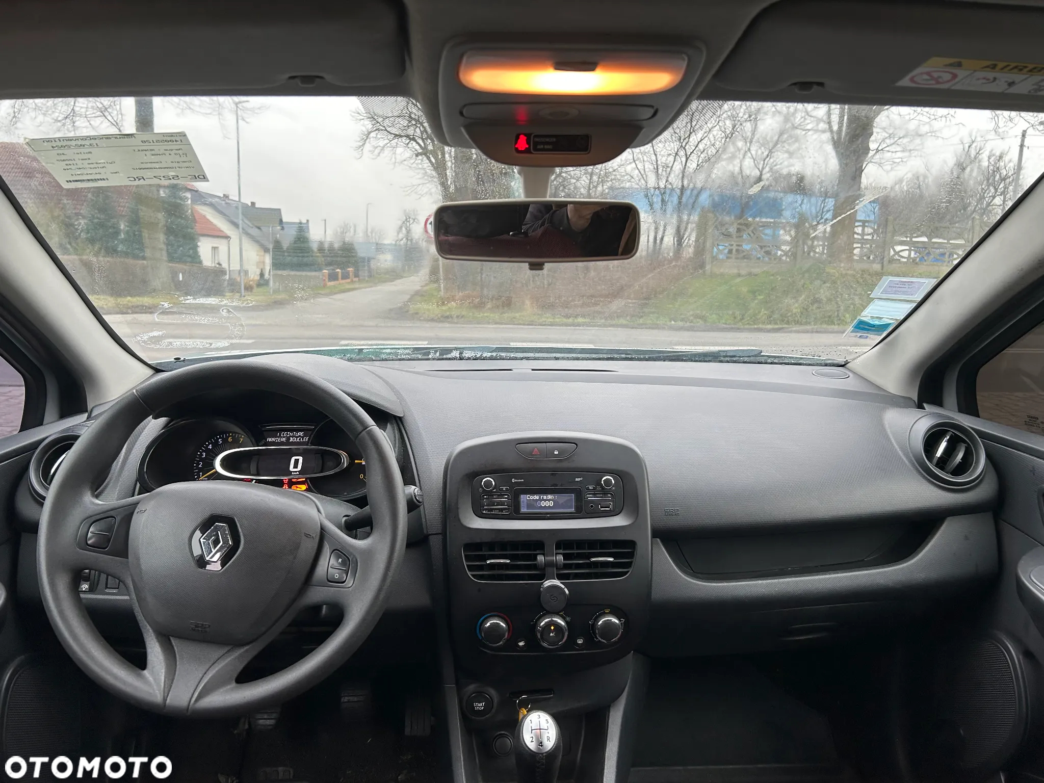 Renault Clio - 31
