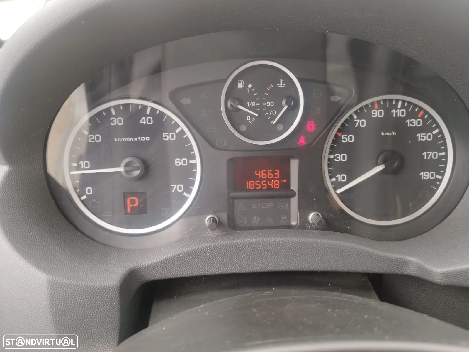 Peugeot Expert 2.0 Hdi 163 Cv L2 Automática - 17