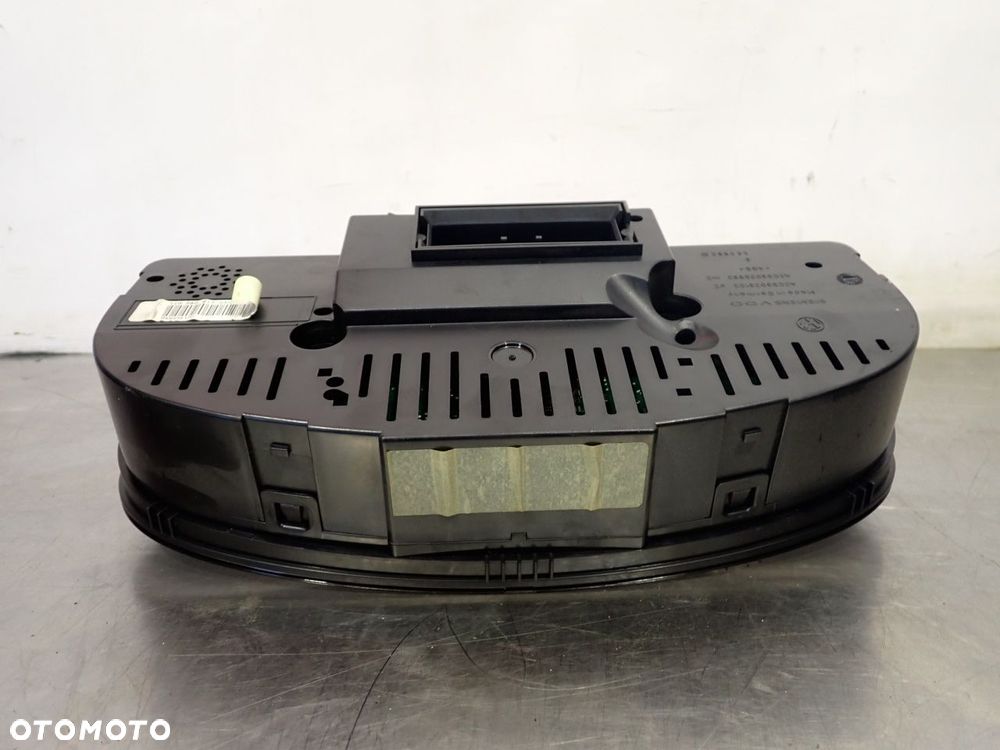 LICZNIK VOLKSWAGEN TOURAN I 1T0920862F - 5