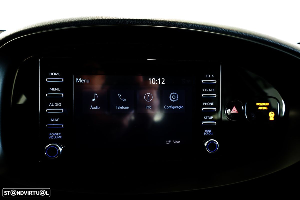 Toyota Aygo 1.0 X-Play - 10