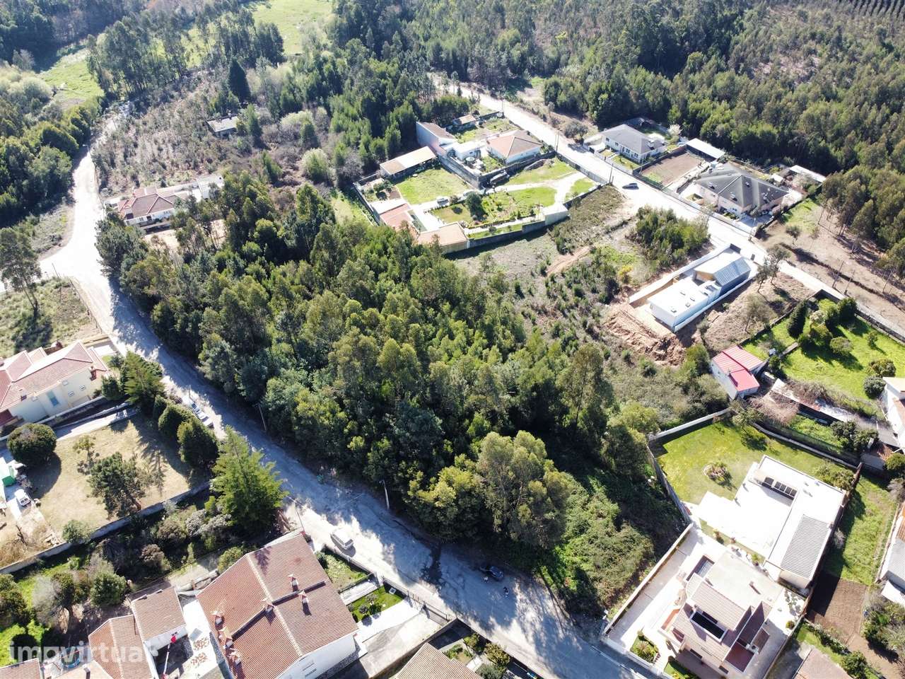 Terreno Urbanizável em Grijó - Grande imagem: 2/15