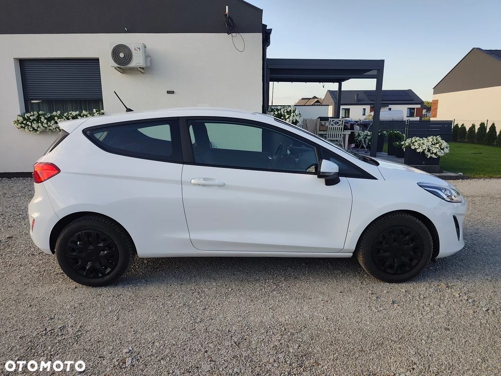 Ford Fiesta 1.1 S&S COOL&CONNECT - 9