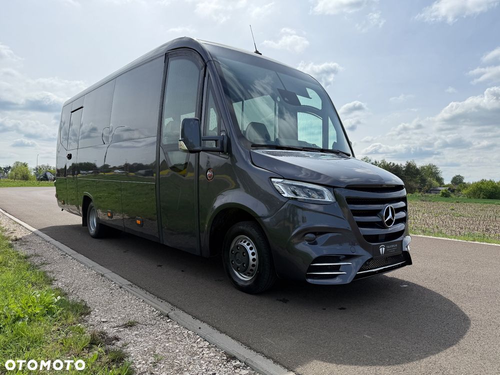 Mercedes-Benz Sprinter 519 - 1
