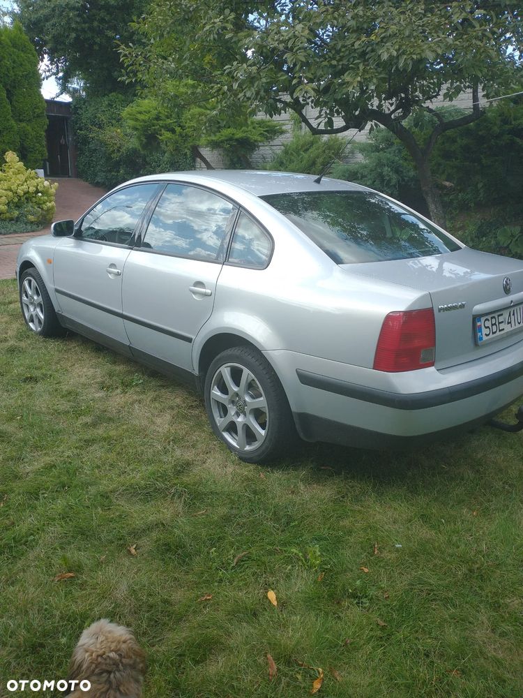 Volkswagen Passat 1.8T Comfortline - 6