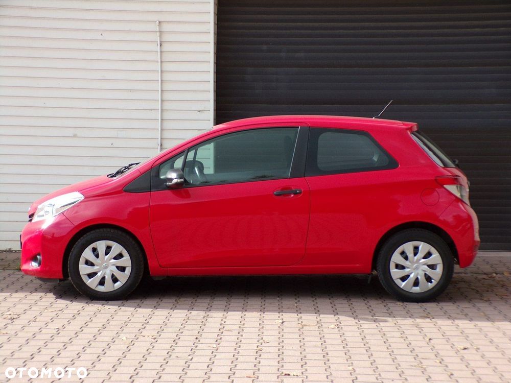 Toyota Yaris - 15