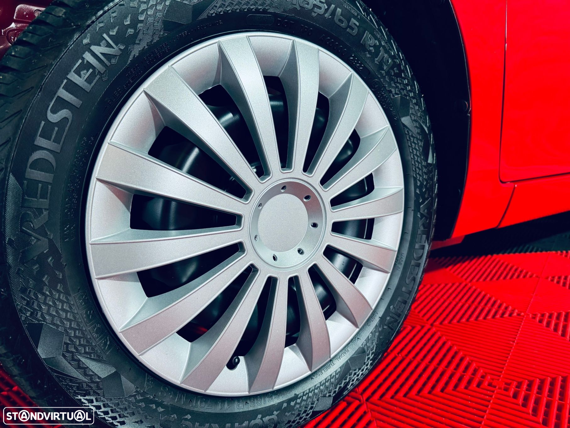 Toyota Aygo 1.0 X-Play Plus - 18
