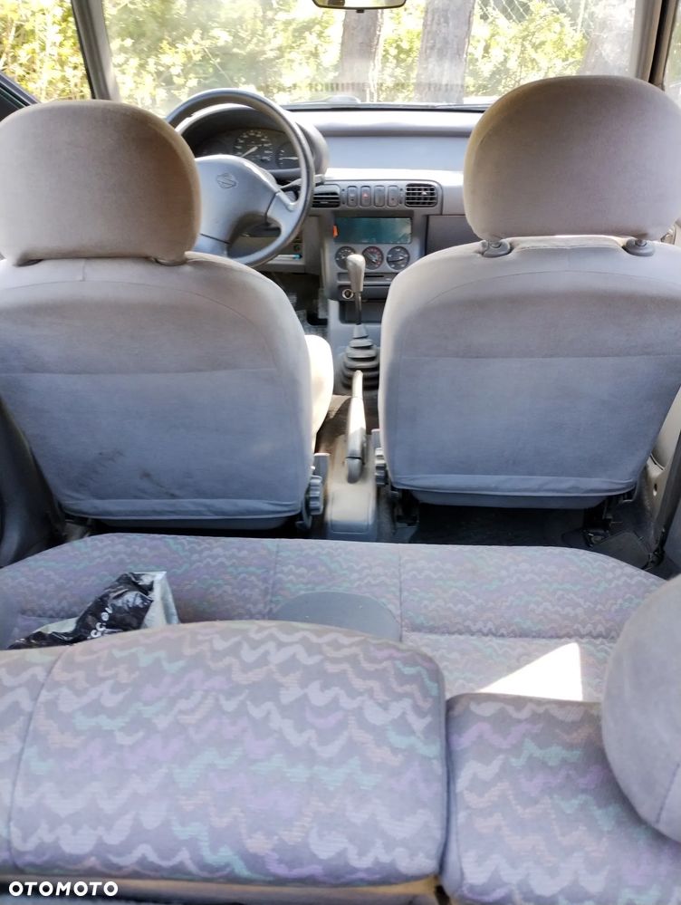 Nissan Micra - 15