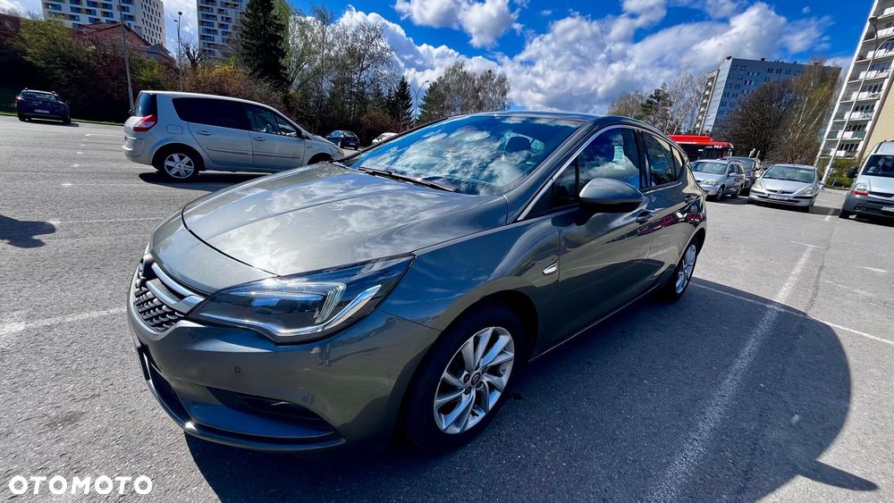 Opel Astra 1.4 T Elite - 1