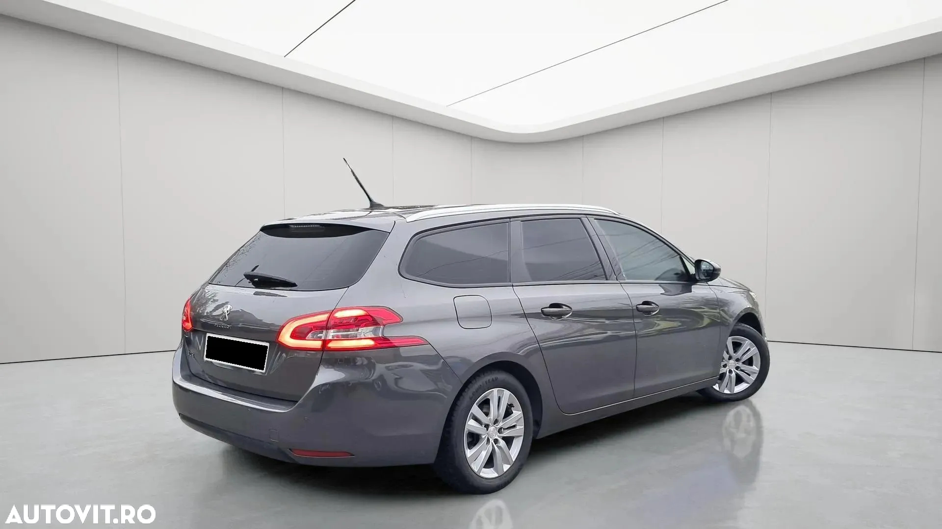 Peugeot 308 SW 1.2 L PureTech Turbo S&S EAT8 Active - 4