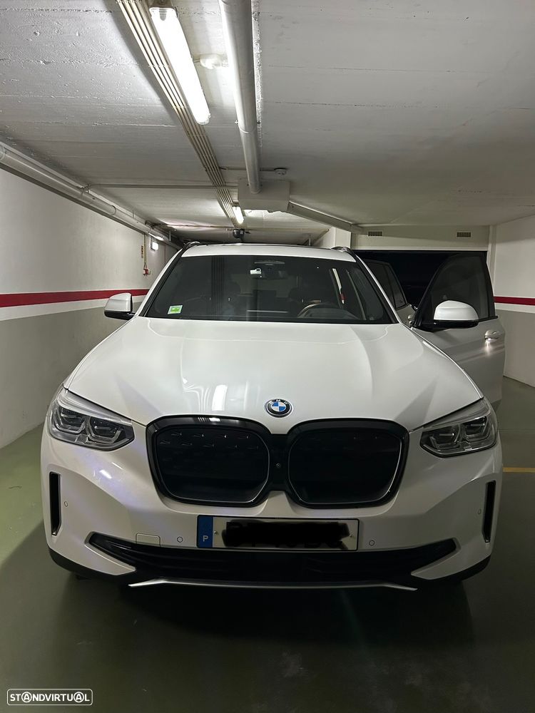 BMW iX3 Impressive - 3