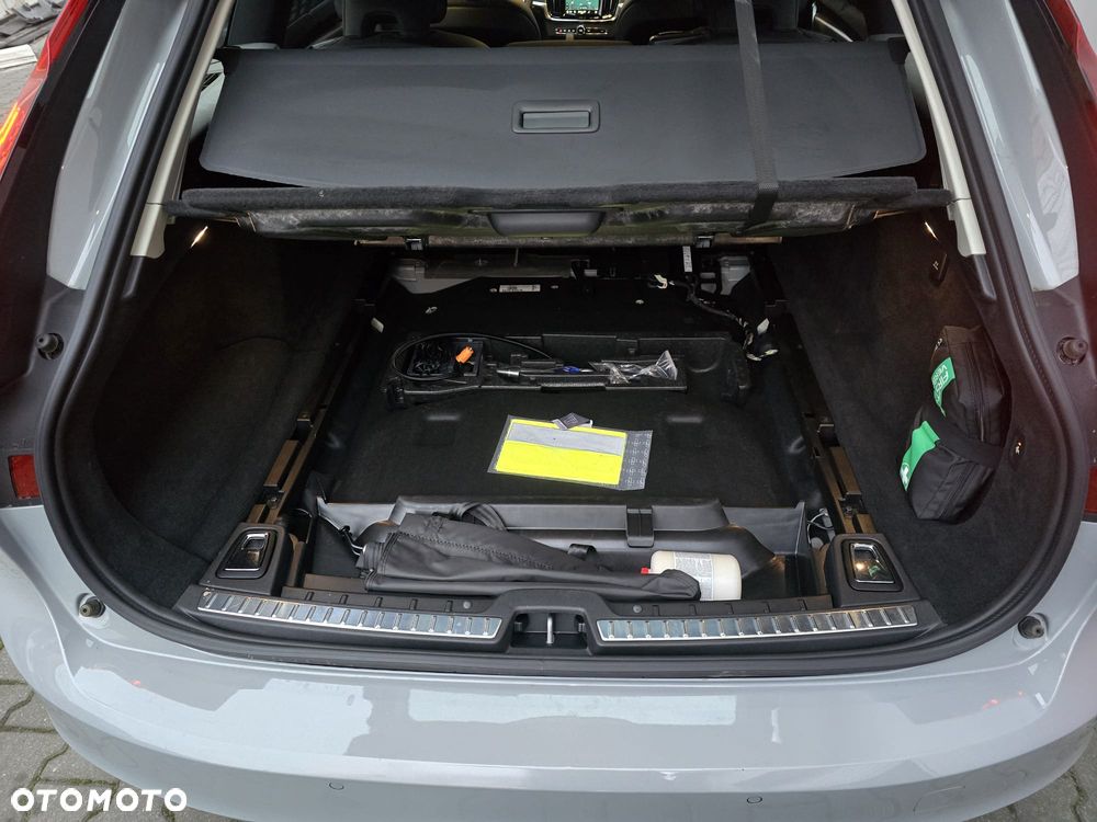 Volvo V90 T6 Recharge AWD Plus Dark - 28