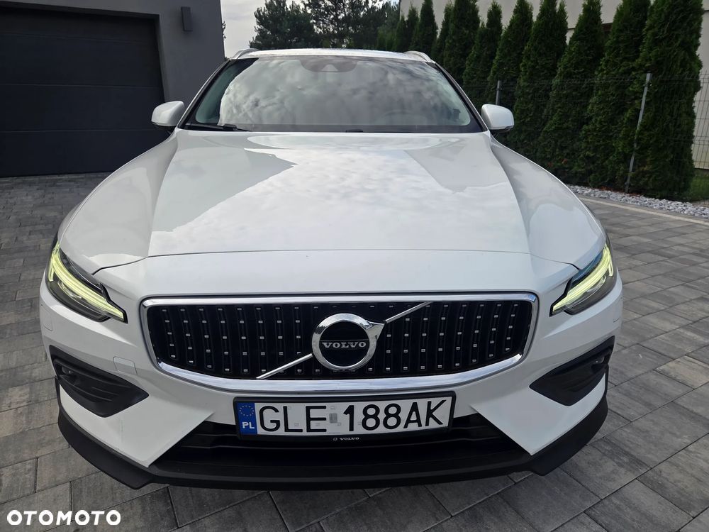 Volvo V60 Cross Country B4 D AWD Geartronic - 12